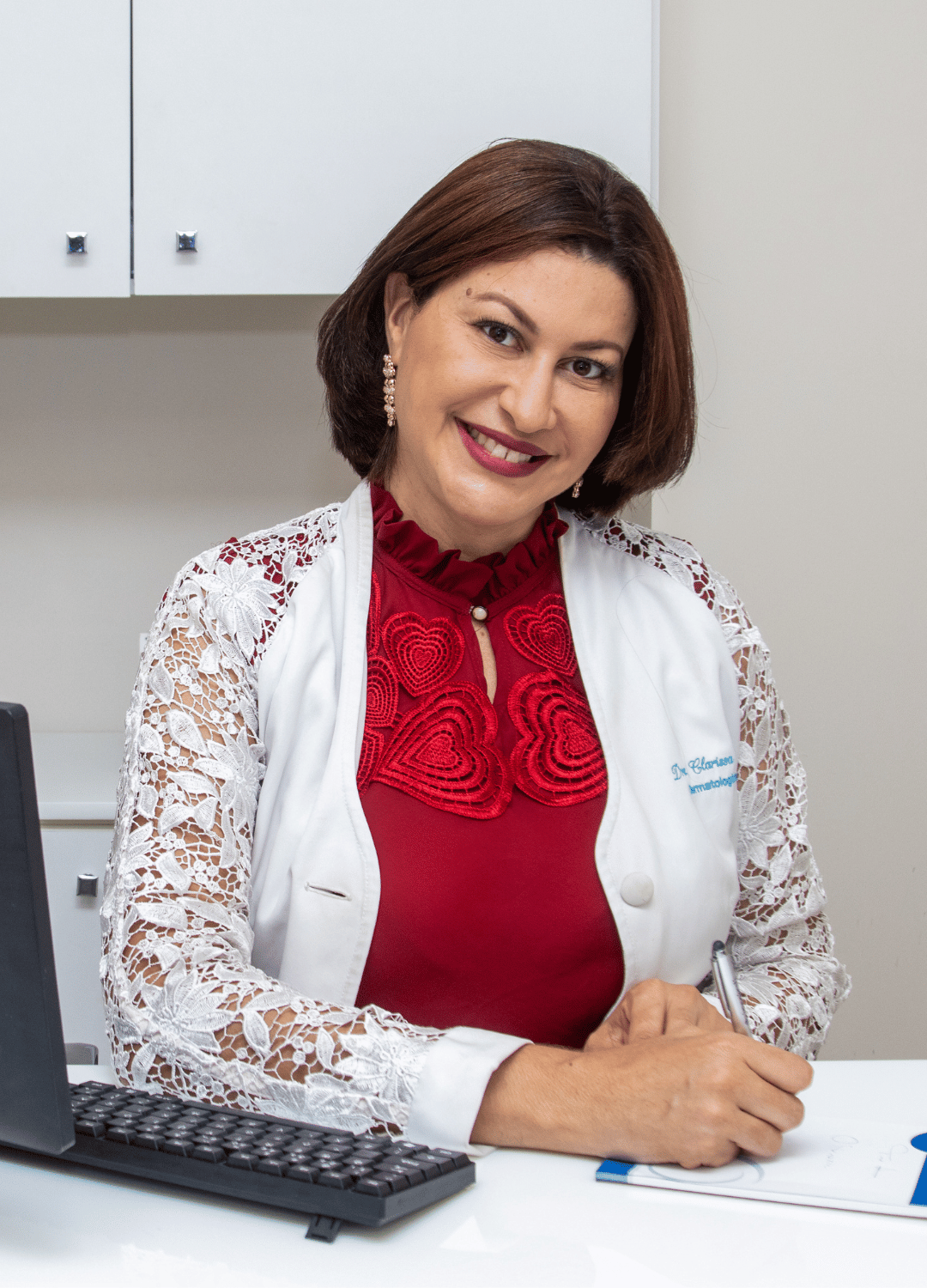 Dra. Clarissa IoleCRM 16.419/BA | RQE 14.831